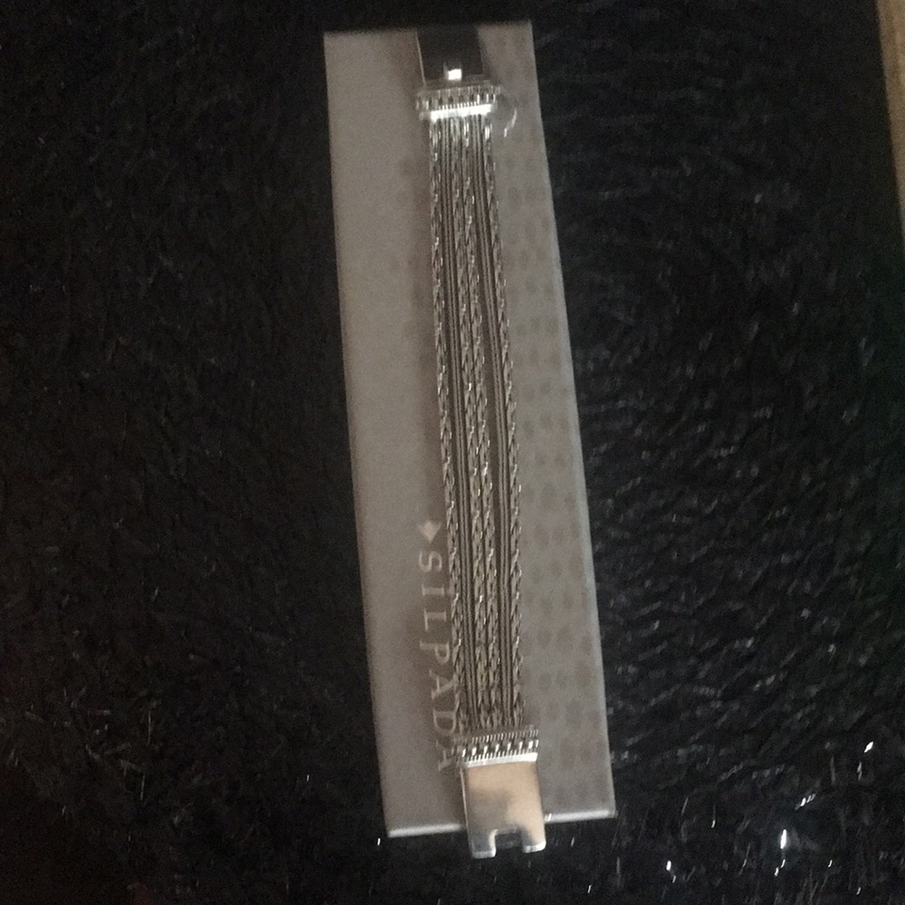 Go Gorgeous Bracelet B1452
